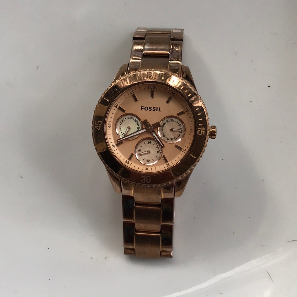 Rose Gold fossil watch